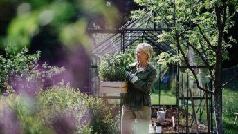 Gartenarbeit nach Grauer Star OP